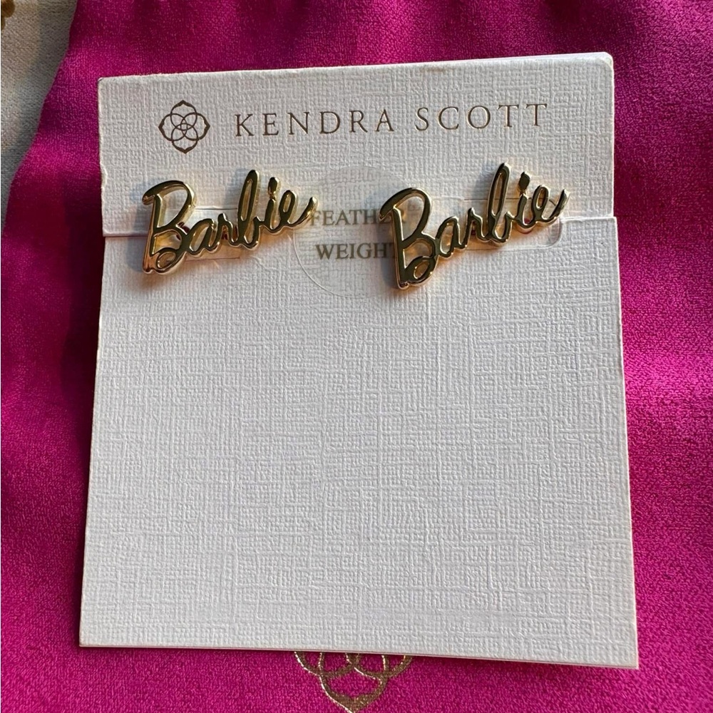 NWOT Kendra Scott x Barbie™ Gold Ear
Climber Earrings.